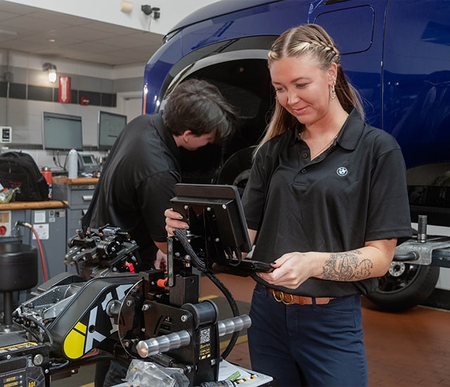 Bmw mechanic hotsell